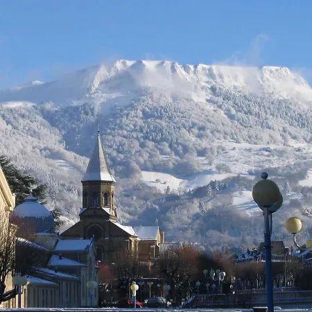 Apartment La Bourboule: T2 Bis Pour 5 Pers, 49m², Avec Wifi - Fr-1-608-243