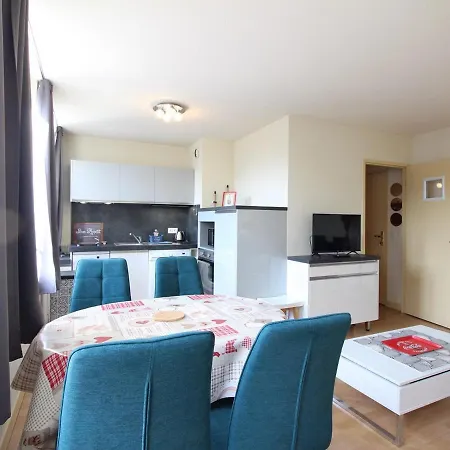 Apartman La Bourboule: T2 Bis Pour 5 Pers, 49m², Avec Wifi - Fr-1-608-243 La Bourboule