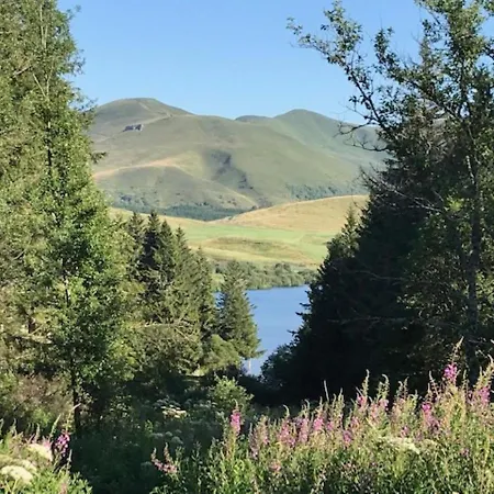 La Bourboule: T2 Bis Pour 5 Pers, 49m², Avec Wifi - Fr-1-608-243 *